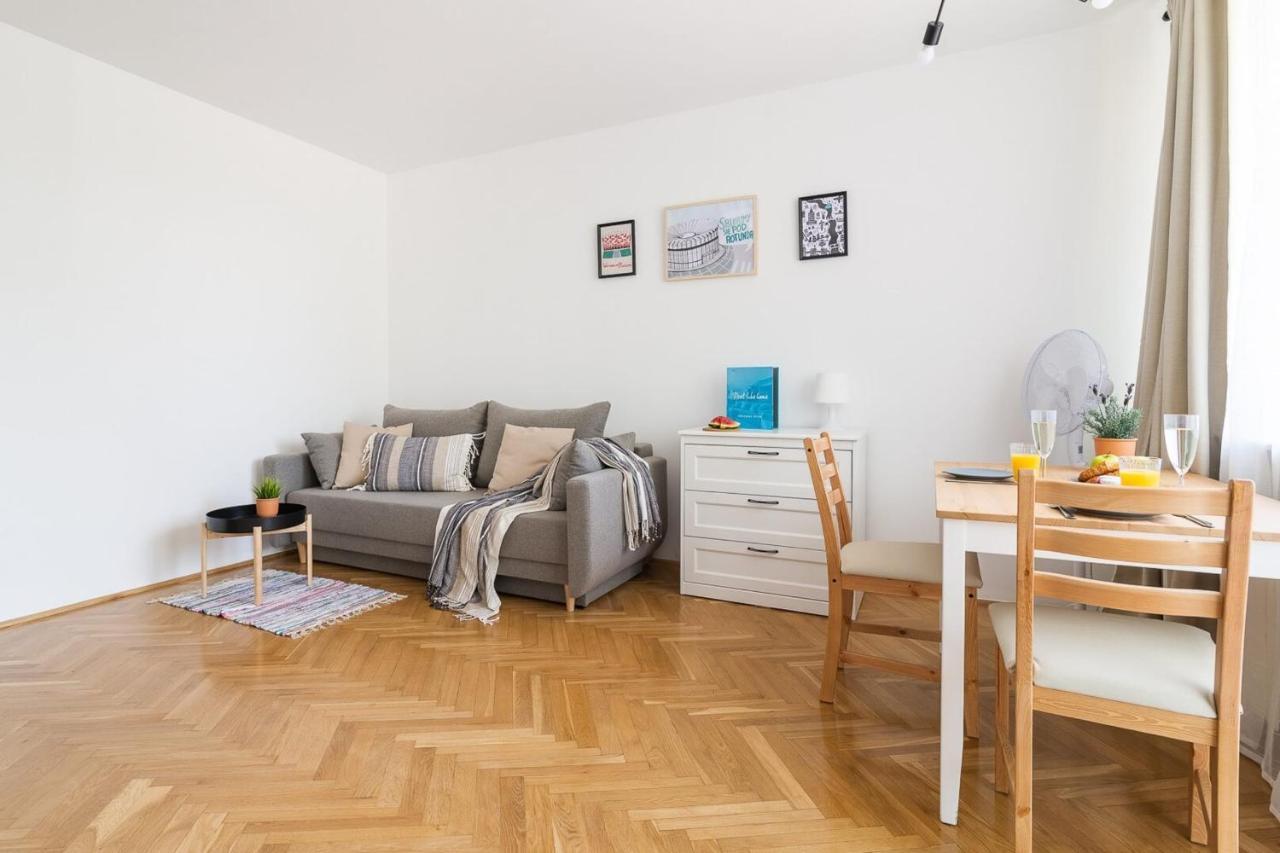 Rent Like - Pawia 36 Leilighet